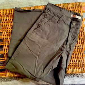 Signature Levi Strauss Grey Jeans - New without tags